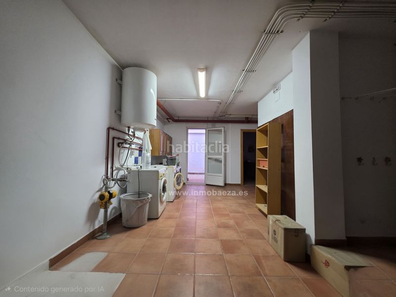 Foto ee8a7523-cfb7-40c8-ac91-2cbcdce51458. Casa amb calefacció aparcament a Baeza
