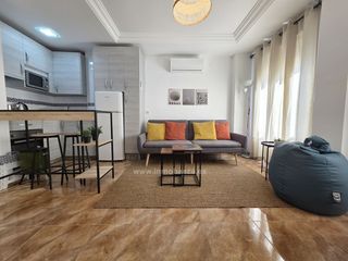 Miete Appartement in Baeza. Apartamento en alquiler en campo fútbol, 1 dormitorio.
