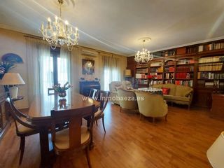 Appartamento en Baeza. Piso en venta en centro  san pablo, 3 dormitorios.