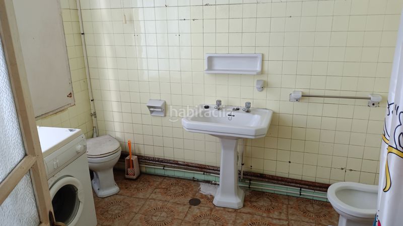 Foto ca11acb8-8b2c-4bf0-ac83-dffc82e9bd13. Edificio en rúa campo de puente 9 en Vilalba