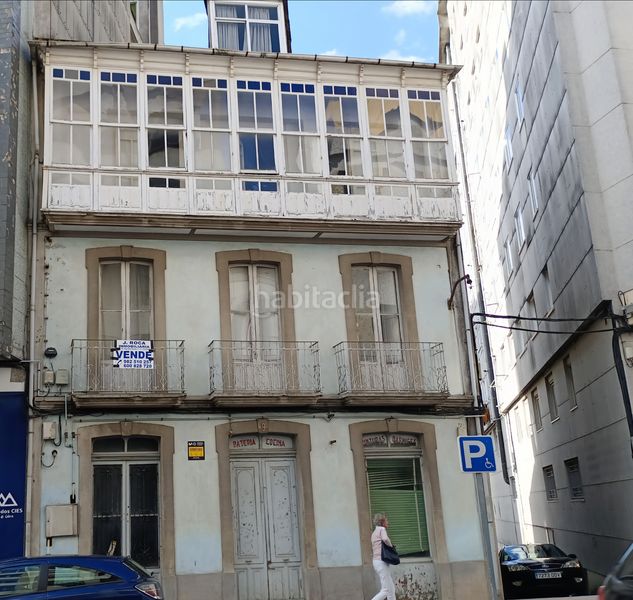 Foto d2690032-9651-4c6f-98b3-cabd76d3f593. Edificio en rúa campo de puente 9 en Vilalba