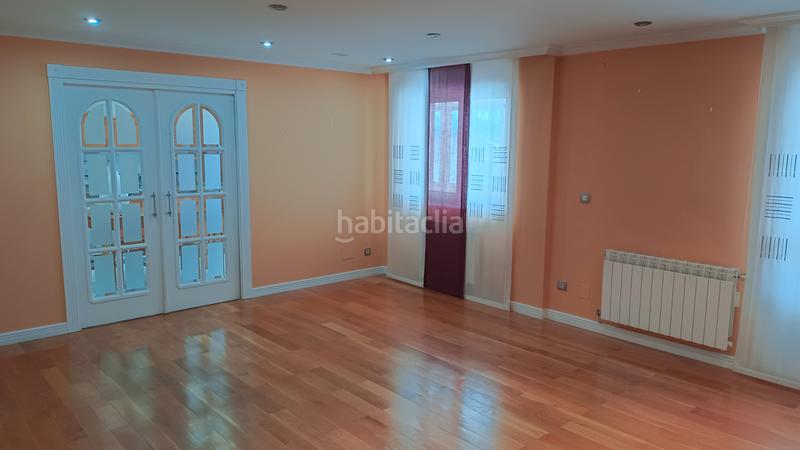 Foto 46fe7798-1ec9-42e4-897b-8b23d06761f9. Flat with heating in Vilalba