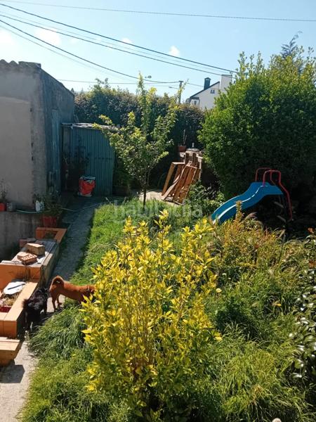 Foto 318434c8-6f7f-4b2a-b045-50faf0196c69. Casa amb aparcament a Foz