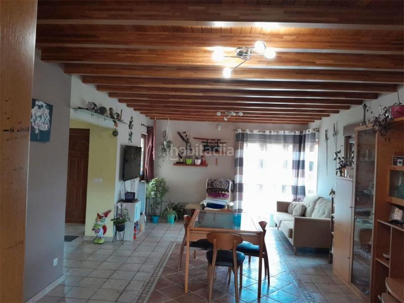 Foto ed5d69b0-30cf-42a4-a5cd-5c27e394e856. Chalet avec parking dans Cervo