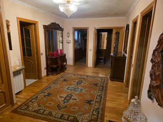 Etagenwohnung in Rúa poetisa carmiña prieto rouco 3