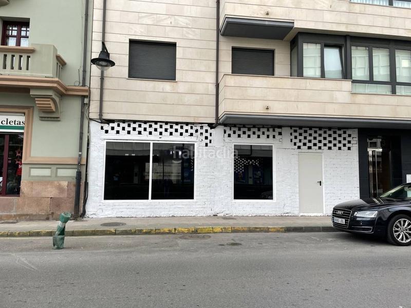 Foto 7afda7ee-c03f-4440-a8ee-84760d36fcb4. Lloguer local comercial a avenida la paz 7 a Llanes pueblo Llanes