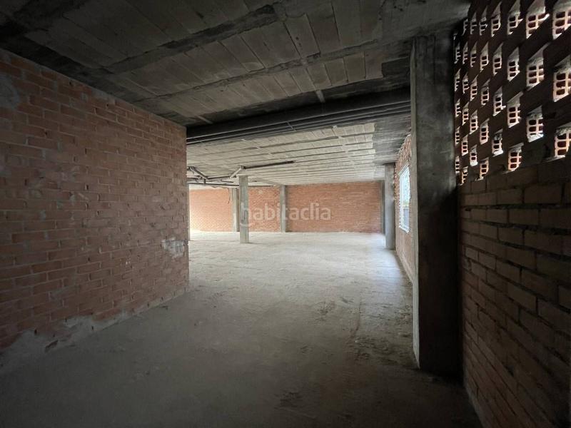 Foto e4c51a72-b685-4667-a233-fa1440d9b436. Lloguer local comercial a avenida la paz 7 a Llanes pueblo Llanes