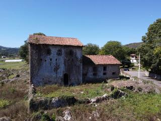 Casa en Camino posada la vieja 4. ¡¡propiedad exclusiva!! edificio histórico con parcela de 5.000