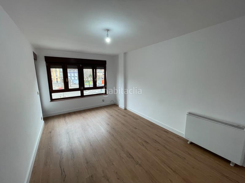 Foto 319f51d9-ae5f-46bf-9cbe-c4ab0d9bdf7c. Pis a calle río bedón 2 a Posada-Barro Llanes