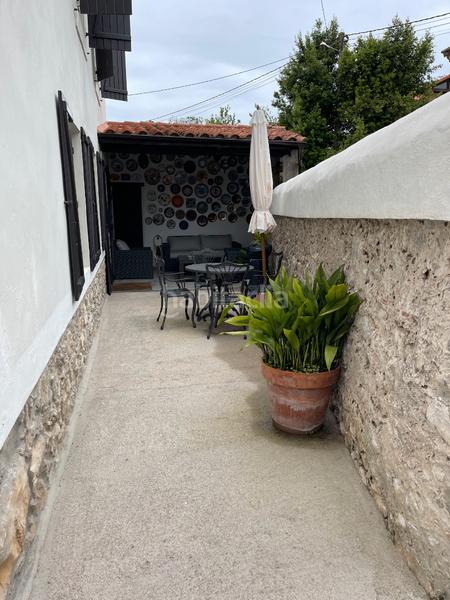 Foto a98a5957-0481-4560-8efa-607d7bd13874. Casa a lugar po 65a a Celorio-Poó-Parres Llanes
