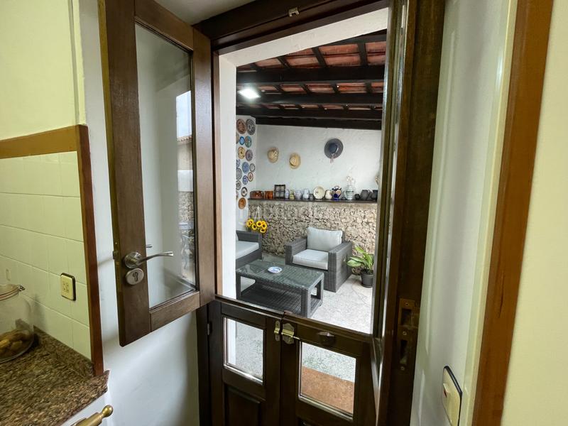 Foto bc8d94a0-d1f4-426c-8c80-3fe6b77663d6. Casa a lugar po 65a a Celorio-Poó-Parres Llanes