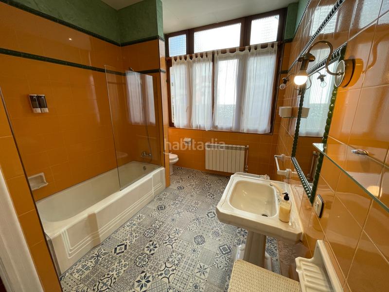 Foto be5993cc-e1ed-45a0-ada6-d47922d0352a. Flat in plaza barqueras 1 in Llanes pueblo Llanes