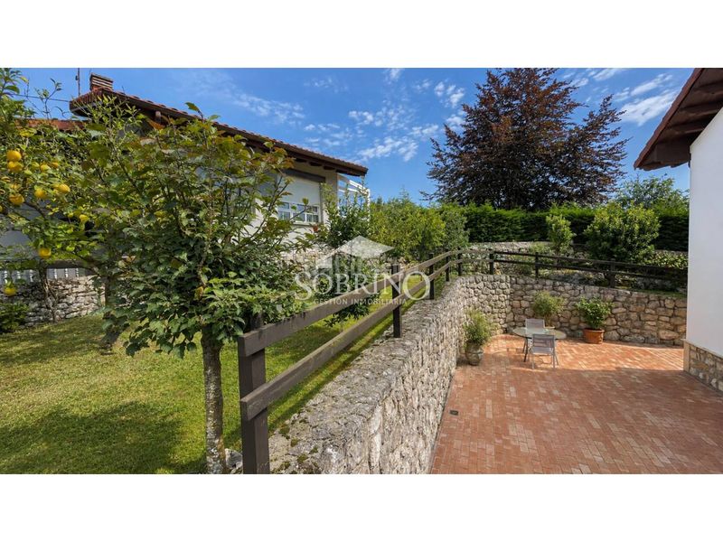 Foto 10f01e3c-b23f-4653-9937-328739d6ca13. Casa a calle andrin 1 a Cué-San Roque-Andrín Llanes