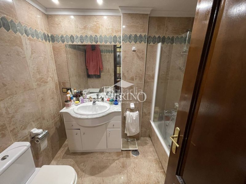 Foto 3b7d5c3a-22d0-4d8d-98ba-b9863f87d927. Pis a calle Llanes 1 a Llanes pueblo Llanes