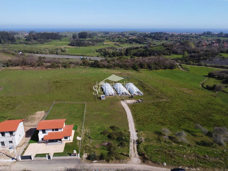 Foto a0e3b3fc-6f4d-4a64-8bc6-4702887cac1b. Terreny residencial a Celorio-Poó-Parres Llanes