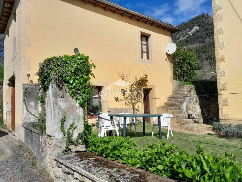 Foto 9ab4d7de-28ae-49a2-8e20-93a2a25679e8. Casa a Peñamellera Baja