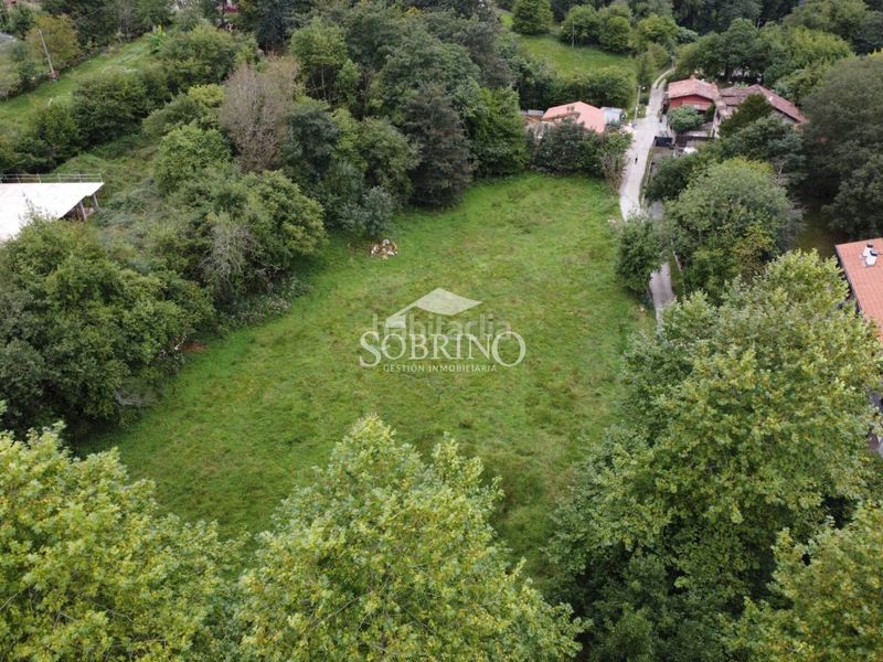 Foto bc5c4c7b-a5cd-4c38-a308-d5ab1771e1df. Terreny residencial a Llanes pueblo Llanes