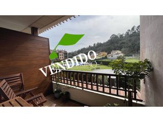 Etagenwohnung in Urbanizacion quintas del mar 0. Piso con terraza en barro en urbanizacion con piscina
