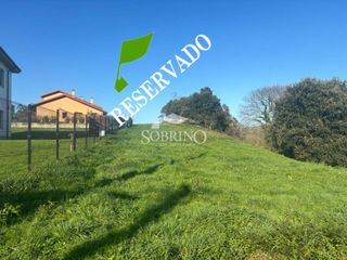 Terreno residencial en Calle la cábila 1. Finca edificable en celorio con proyecto basico!! a escasos metr