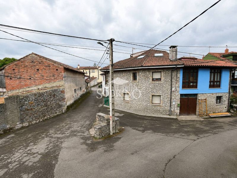 Foto cc070920-6515-43b9-a147-5e037b09efc6. Casa a calle pancar 22 a Llanes pueblo Llanes