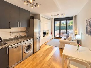 Flat  Calle manuel garcia mijares 0. Oportunidad unica bajo con terraza practicamente a estrenar en l