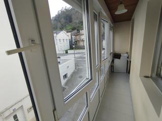 Casa adossada a Viveiro. Casa en viveiro