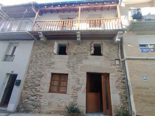 Semi detached house in Viveiro