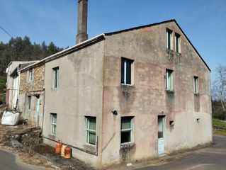 House in Vicedo (O)