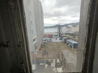 Pis a Viveiro. El precio incluye 2 viviendas a 50 m de la playa