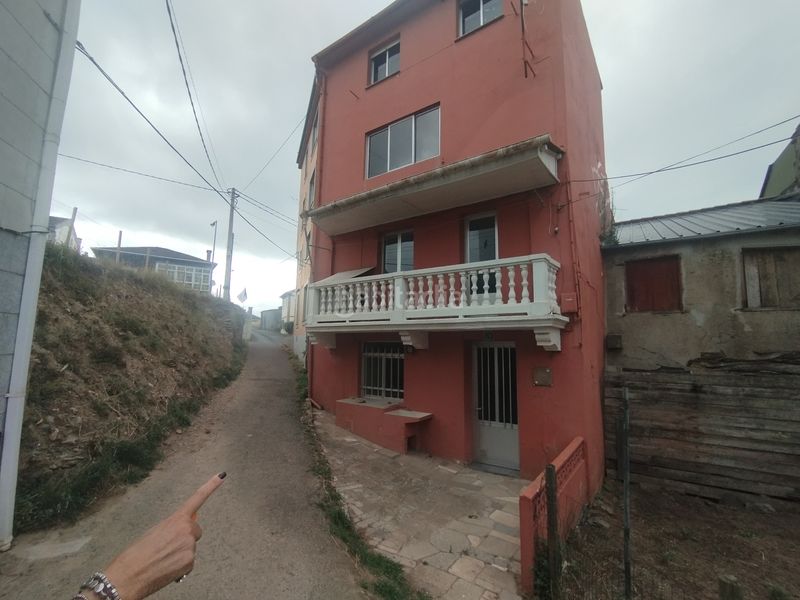 Foto 0ceab7ab-e43b-4ef8-bfe3-c8f6096cc879. Casa a Viveiro