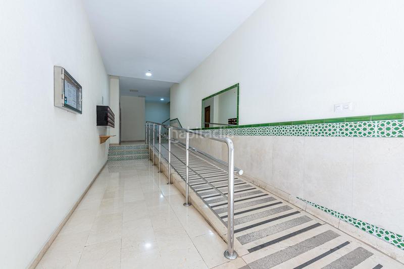 Foto 22ae9016-f89b-4743-894d-c2695f888f07. Penthouse in calle martinez catena 9 in Puerto Deportivo Fuengirola