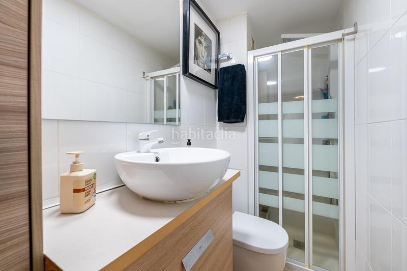 Foto c276b24b-2218-4321-88bd-b06030a994db. Penthouse in calle martinez catena 9 in Puerto Deportivo Fuengirola