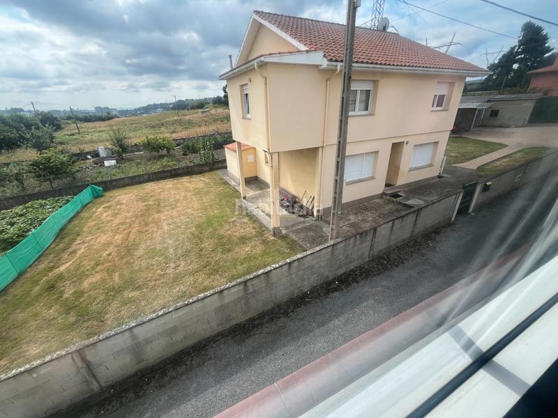 Foto f6dd6815-448e-4322-89db-444843290c28. Rent flat in lugar rañas 85 in Someso - Matogrande Coruña (A)