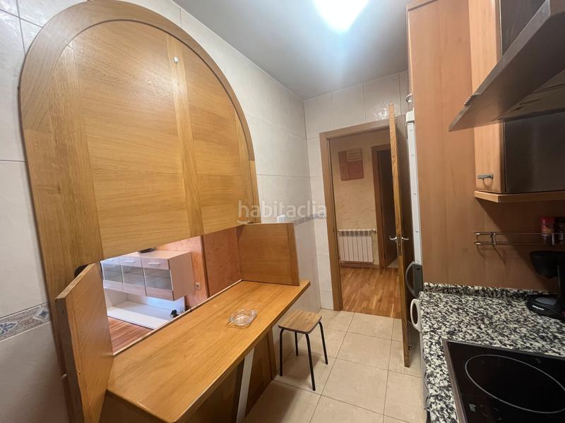 Foto 760fdf50-4834-45aa-85ea-ab4467c7dfb9. Rent flat in rúa viriato lamas 14 in Ordes