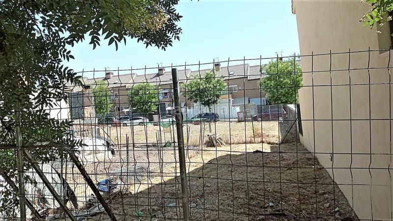 Foto 70e3dd95-4332-4890-b9ca-bbdabc0b134f. Terreno residenziale in Hispanoamérica-Comunidades Valdemoro