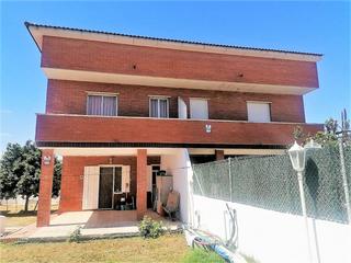 Casa aparellada a Cazalegas