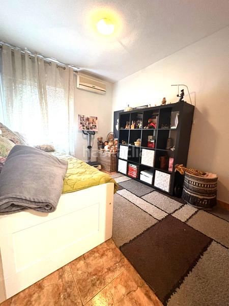 Foto 242b8ae5-22ac-4311-bf78-088cf27d41a9. Flat with heating parking in Pradolongo Madrid