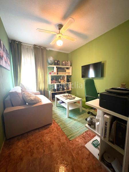 Foto ce239d26-eea1-4293-bc5e-90478092d3c3. Flat with heating parking in Pradolongo Madrid