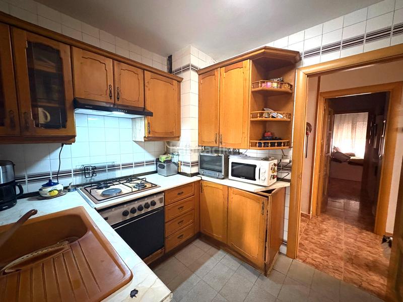 Foto d0425faa-f5a8-4c48-9a5d-51dbfdcb4d9b. Flat with heating parking in Pradolongo Madrid