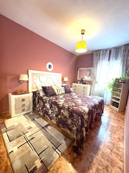 Foto fcdbc5eb-961c-4020-bf7e-2f90b791d45c. Flat with heating parking in Pradolongo Madrid
