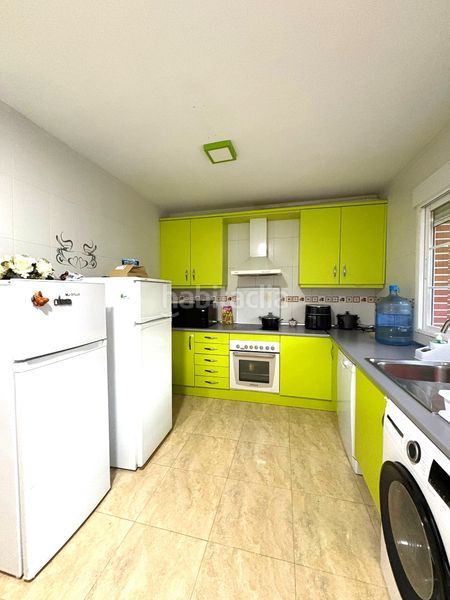 Foto 6b533620-ff6b-4d63-8bae-2ee617b75127. Xalet amb aparcament a Yeles