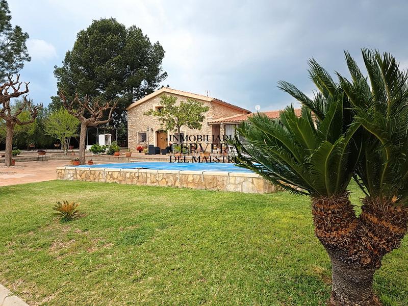 Foto 9e713b4a-88e4-4f55-9787-84974fd5a843. Mas avec piscine dans Useres (les)