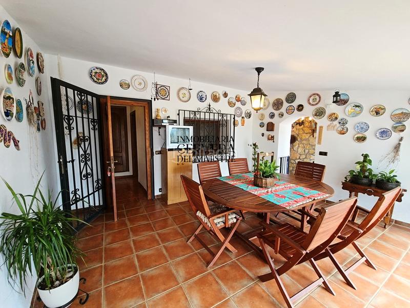 Foto c0a82fc9-2984-4ac6-9990-0018451d2825. Mas avec piscine dans Useres (les)