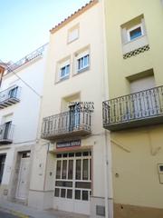 Casa adossada a Traiguera. Encantadora casa de pueblo en traiguera completamente amueblada