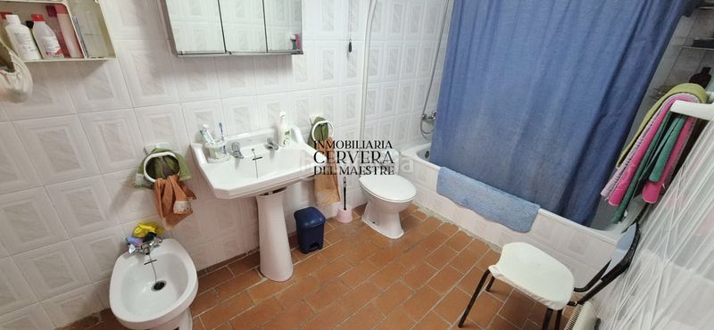 Foto eca9313b-1894-4937-a030-af9f51f34e6f. Casa adossada a Rossell