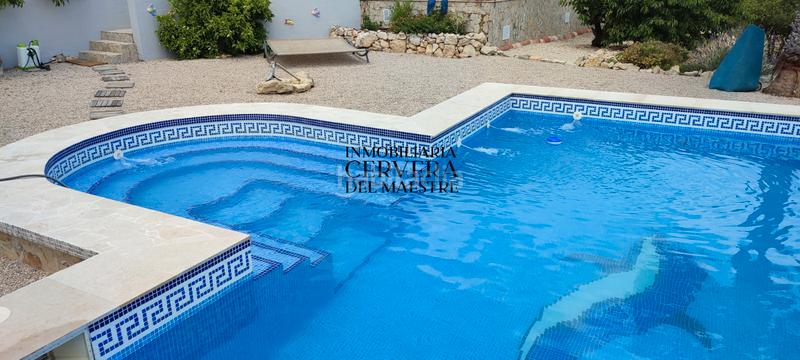 Foto 09852ee3-e5e1-4177-bcca-7582d89e383f. Chalet  independiente con piscina en ubicación privilegiada con espectaculares vistas al mar en Cervera del Maestre