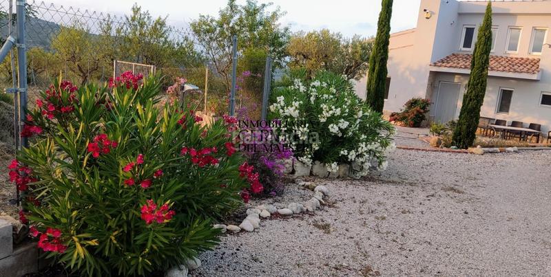 Foto 5a4b2a1d-cb80-412b-848a-63cc00c8f694. Chalet  independiente con piscina en ubicación privilegiada con espectaculares vistas al mar en Cervera del Maestre