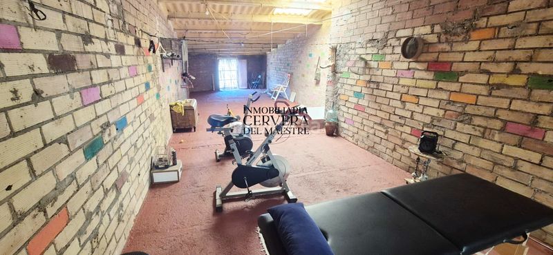 Foto 92c74d88-ea6f-4bf5-bb59-a0256bacef70. Casa adossada a Torre Endoménech