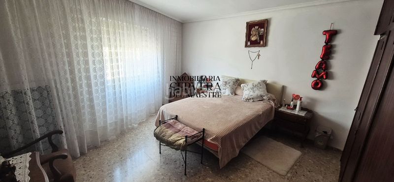 Foto a8bc61cc-0800-4098-baf4-0f8f697ce689. Casa adossada a Torre Endoménech