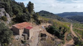 Masia a Sierra Engarcerán. ¡¡¡rebajado desde 45.000€ a 40.000€!!! tranquila masía de 68m2 p